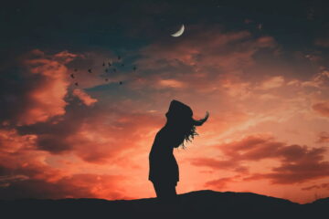 Spiritual Connection & Loneliness: 7 Ways to Feel Kinship
