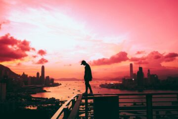 How to Find a Sense of Belonging When Youโre Isolated